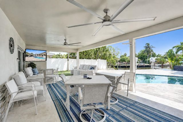 820 SE 6TH Avenue, Pompano Beach, FL 33060