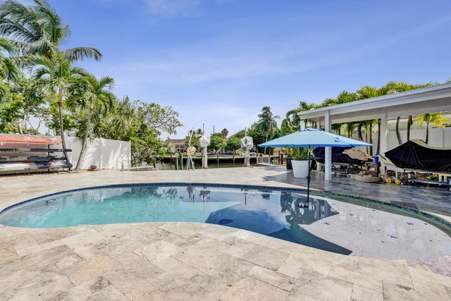 820 SE 6TH Avenue, Pompano Beach, FL 33060