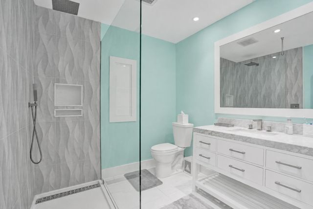 820 SE 6TH Avenue, Pompano Beach, FL 33060