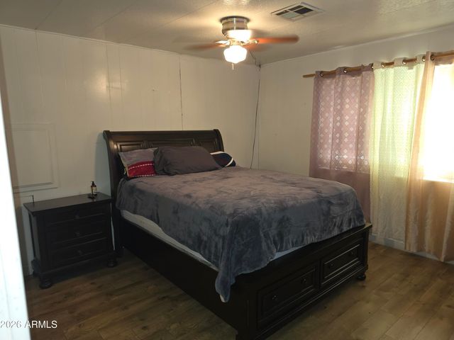 428 N 68th Avenue 233, Phoenix, AZ 85043