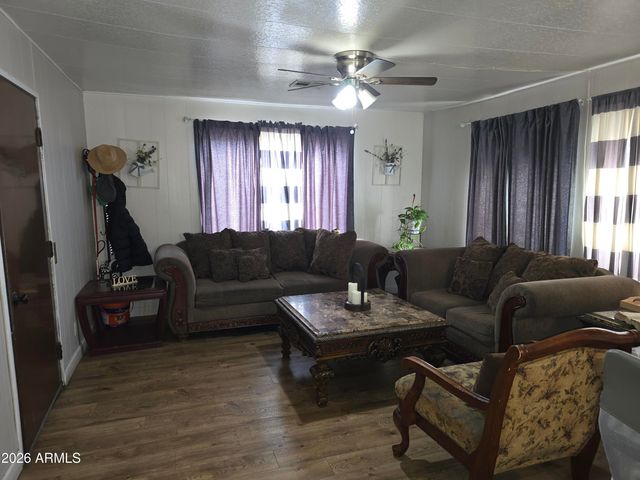 428 N 68th Avenue 233, Phoenix, AZ 85043