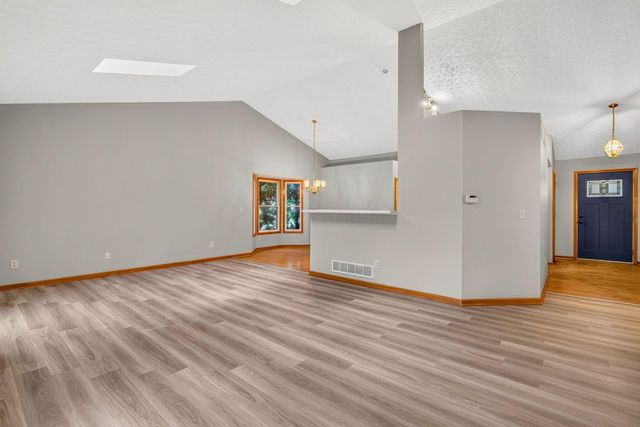 699 Scioto Meadows Boulevard, Grove City, OH 43123