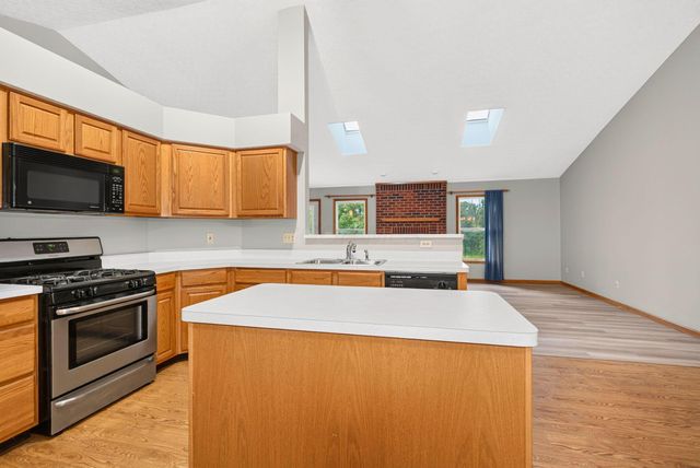 699 Scioto Meadows Boulevard, Grove City, OH 43123