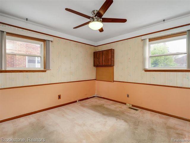 32152 Anita Drive, Westland, MI 48185