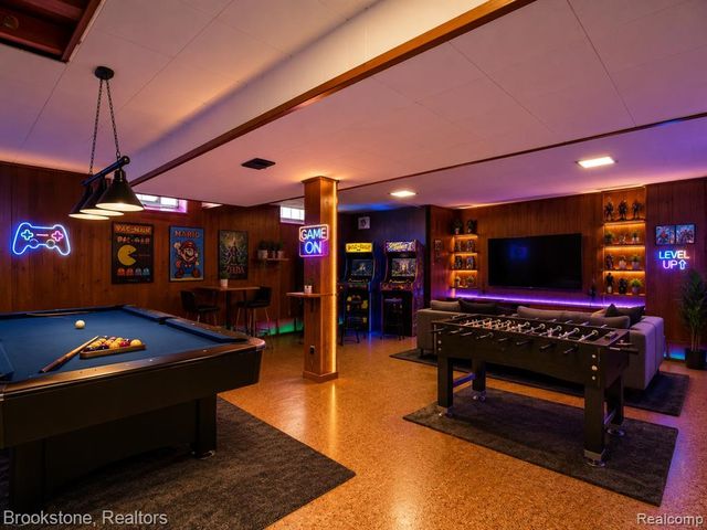 32152 Anita Drive, Westland, MI 48185