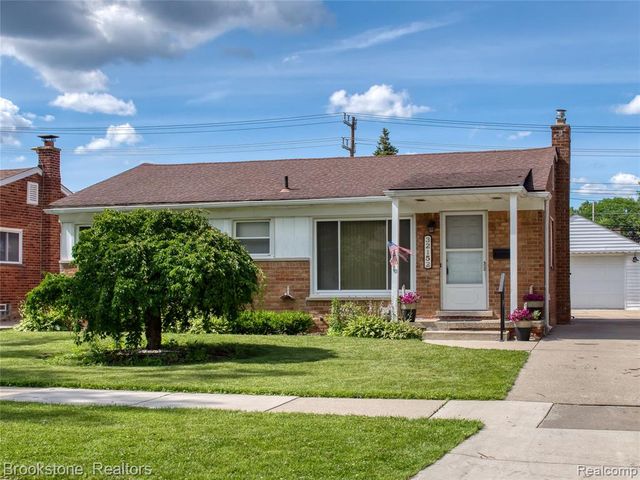 32152 Anita Drive, Westland, MI 48185