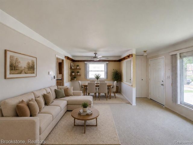 32152 Anita Drive, Westland, MI 48185