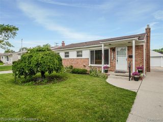 32152 Anita Drive, Westland, MI 48185