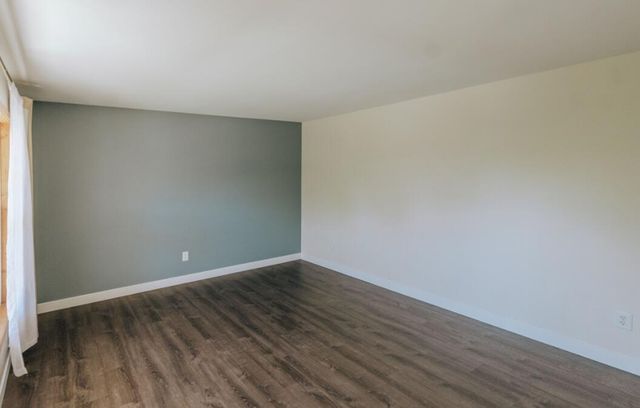 4601 Bedford Road, Valparaiso, IN 46383