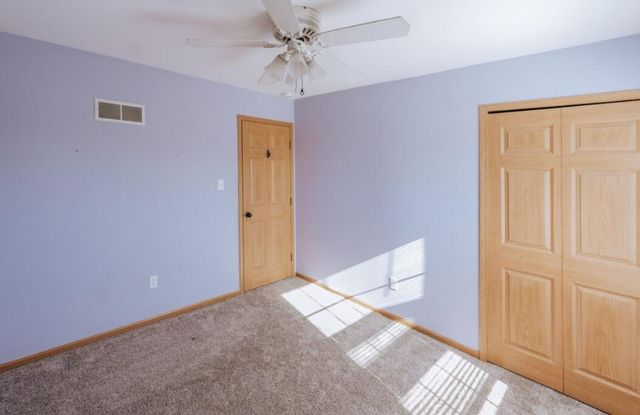 4601 Bedford Road, Valparaiso, IN 46383
