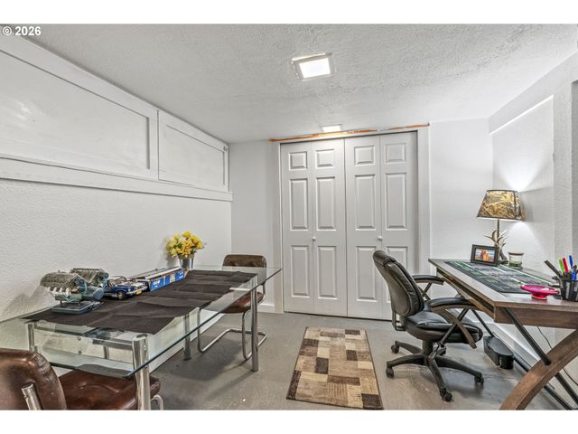 1809 Se 7TH Ave, Camas, WA 98607