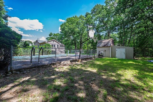 181 High Range Road, Londonderry, NH 03053