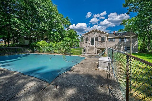 181 High Range Road, Londonderry, NH 03053