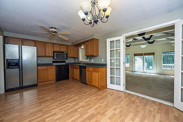 181 High Range Road, Londonderry, NH 03053