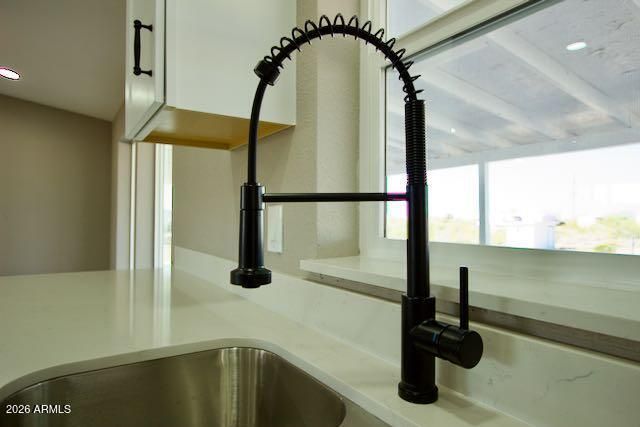 1470 S BOWMAN Road, Apache Junction, AZ 85119