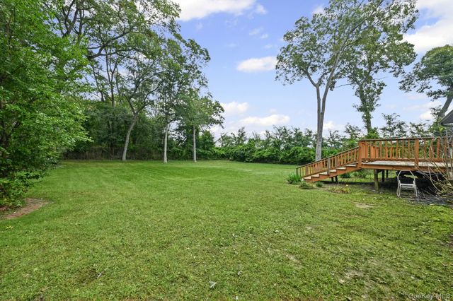 3 Alamo Drive, Farmingville, NY 11738