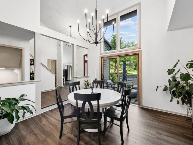 4766 Donegal Cliffs Drive, Dublin, OH 43017