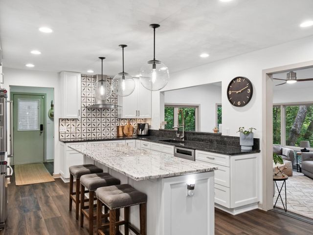 4766 Donegal Cliffs Drive, Dublin, OH 43017