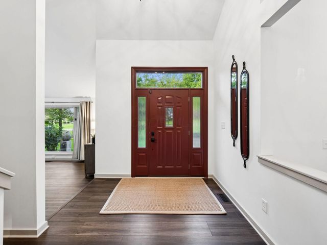 4766 Donegal Cliffs Drive, Dublin, OH 43017