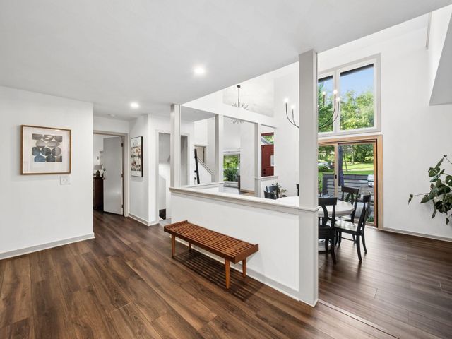 4766 Donegal Cliffs Drive, Dublin, OH 43017