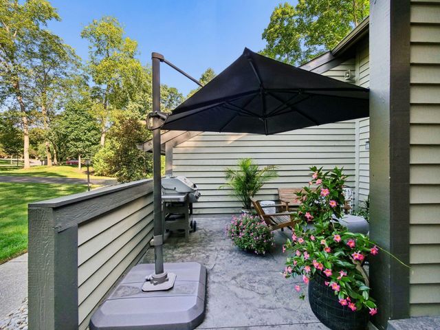 4766 Donegal Cliffs Drive, Dublin, OH 43017
