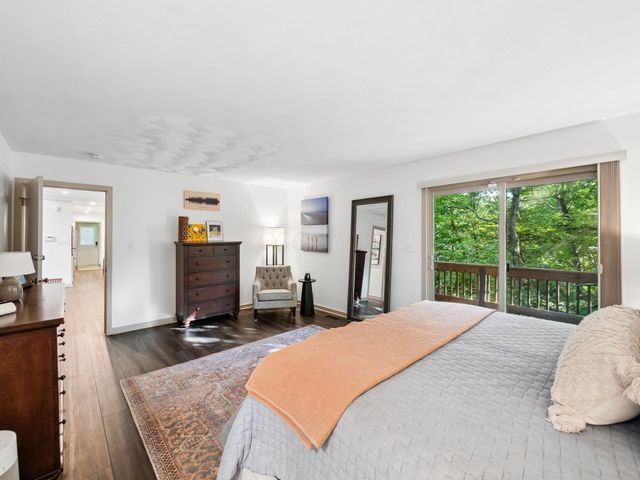 4766 Donegal Cliffs Drive, Dublin, OH 43017