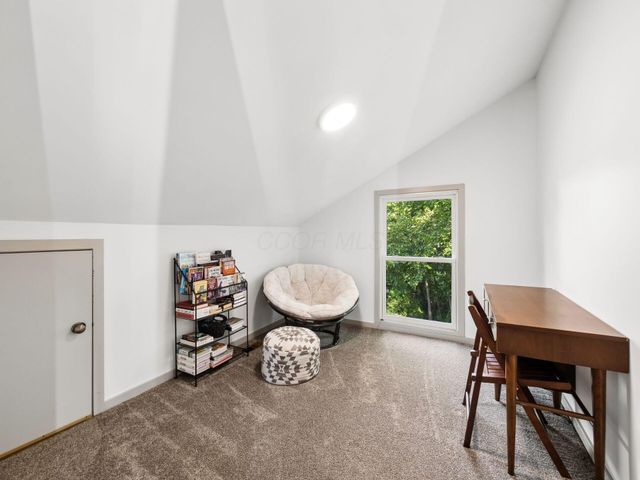 4766 Donegal Cliffs Drive, Dublin, OH 43017