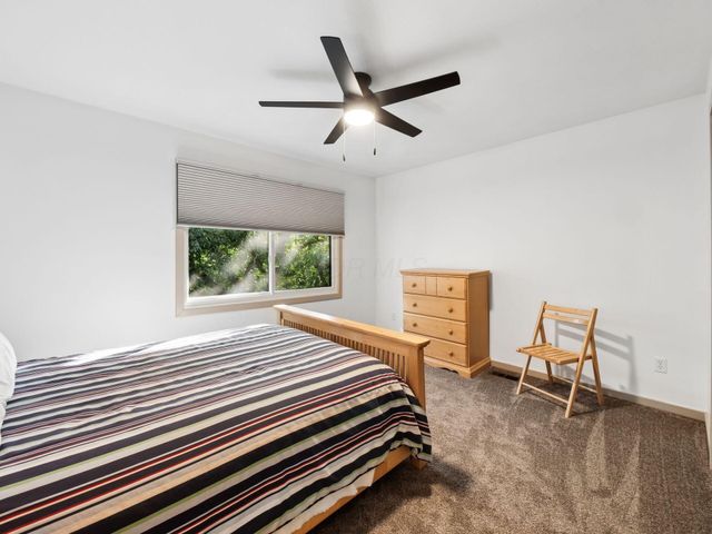 4766 Donegal Cliffs Drive, Dublin, OH 43017