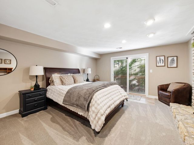 4766 Donegal Cliffs Drive, Dublin, OH 43017