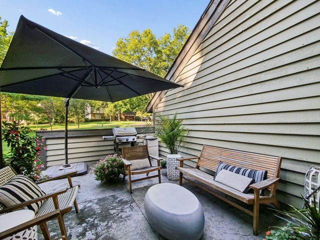 4766 Donegal Cliffs Drive, Dublin, OH 43017