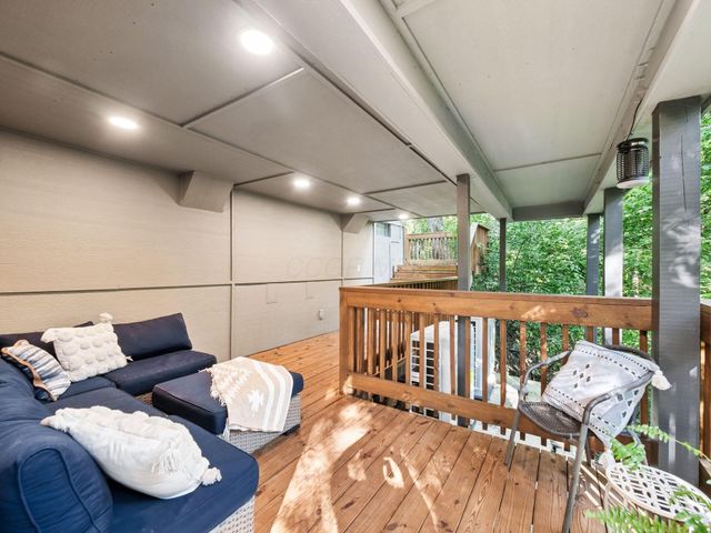 4766 Donegal Cliffs Drive, Dublin, OH 43017