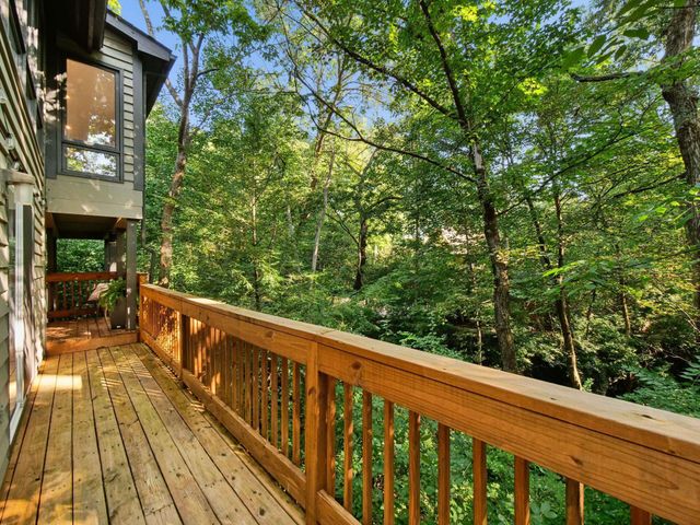 4766 Donegal Cliffs Drive, Dublin, OH 43017