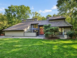 4766 Donegal Cliffs Drive, Dublin, OH 43017