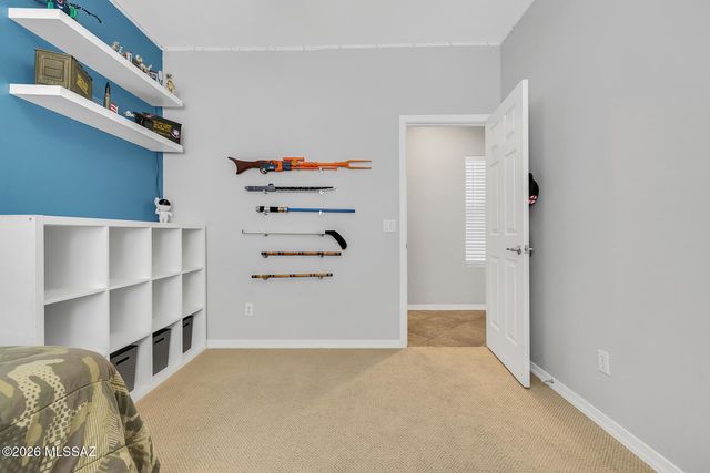 8241 N Stonehill Drive, Tucson, AZ 85743