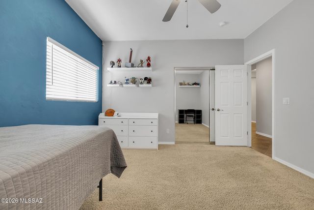 8241 N Stonehill Drive, Tucson, AZ 85743