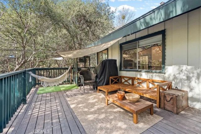 24873 Edelweiss, Crestline, CA 92325
