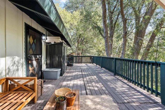 24873 Edelweiss, Crestline, CA 92325