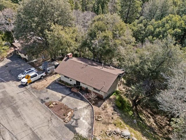24873 Edelweiss, Crestline, CA 92325