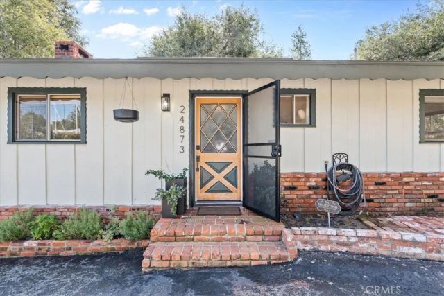 24873 Edelweiss, Crestline, CA 92325
