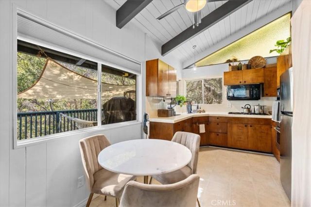 24873 Edelweiss, Crestline, CA 92325
