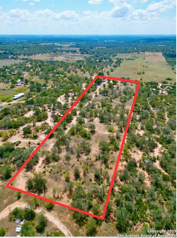 650 Patton Rd, Somerset, TX 78073