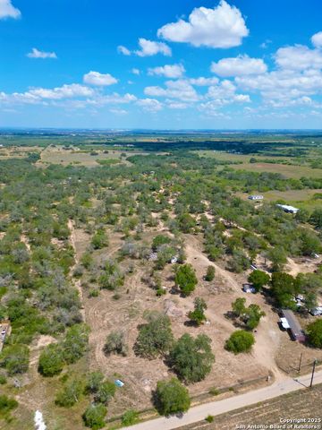 650 Patton Rd, Somerset, TX 78073