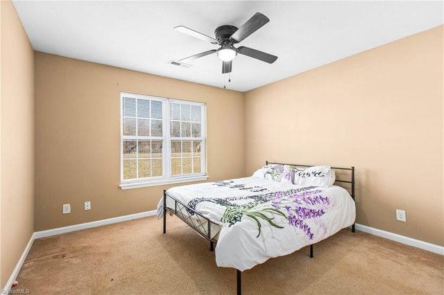 805 Forest Crest Drive, Greensboro, NC 27406