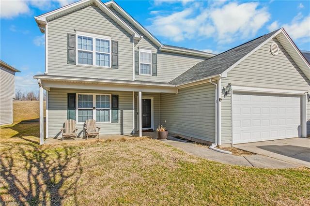 805 Forest Crest Drive, Greensboro, NC 27406