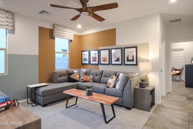 5022 W CAPISTRANO Avenue, Laveen, AZ 85339