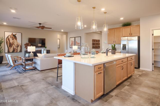 5022 W CAPISTRANO Avenue, Laveen, AZ 85339