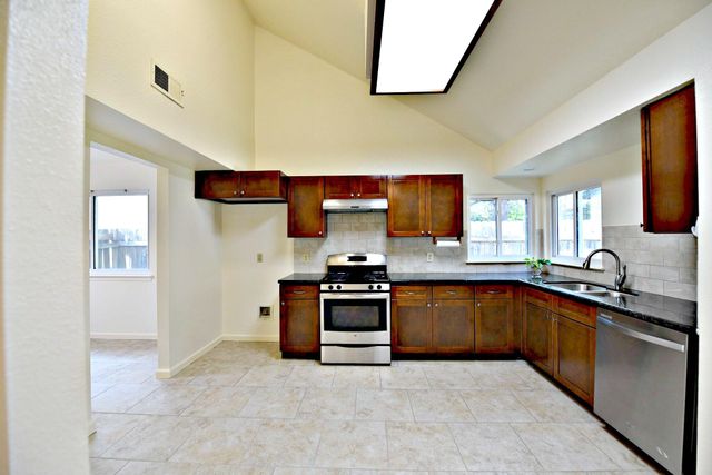 6606 Hondo BND, Austin, TX 78729