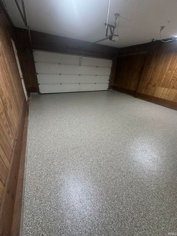 2301 W Village Drive, Muncie, IN 47304