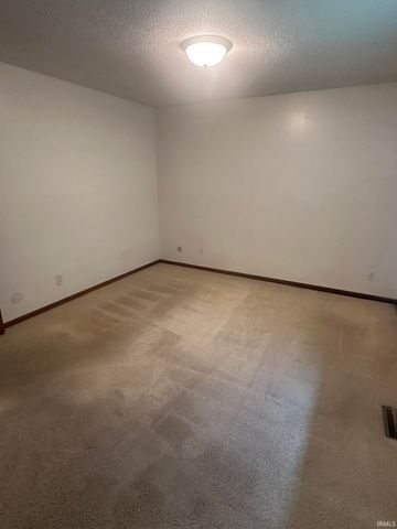 2301 W Village Drive, Muncie, IN 47304