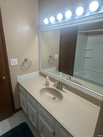 2301 W Village Drive, Muncie, IN 47304